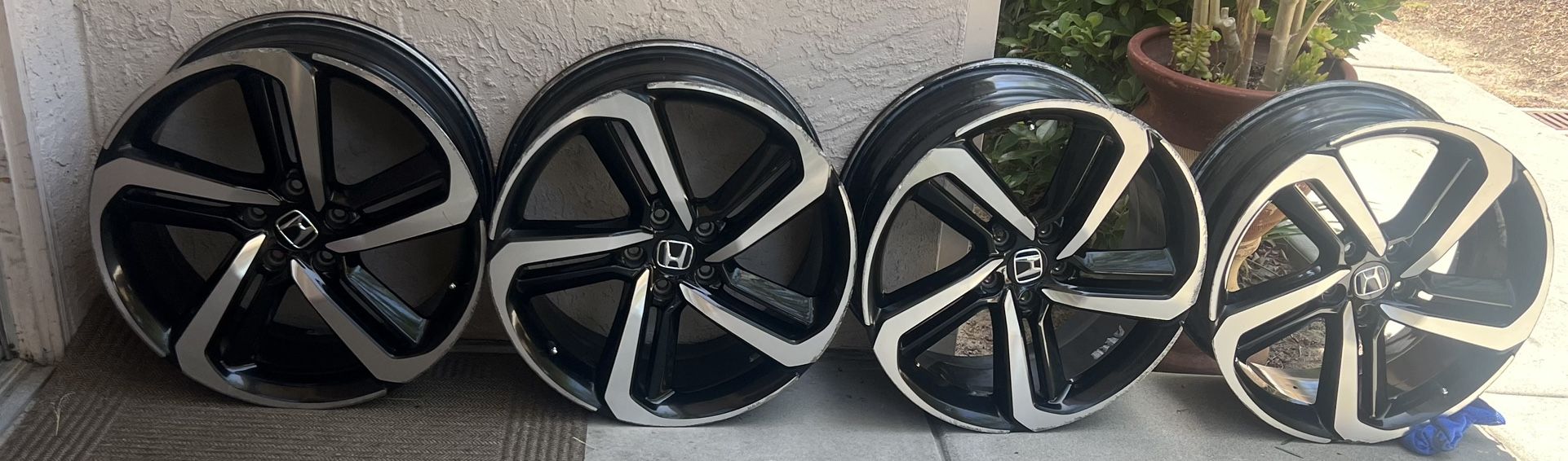 $400 ..HONDA ACCORD SPORT 2018-2022