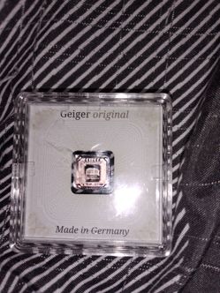 One gram giger