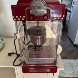 Popcorn machine 🍿, Good Conditions 