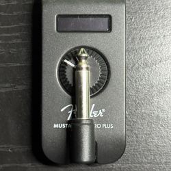 Fender Mustang Micro Plus 
