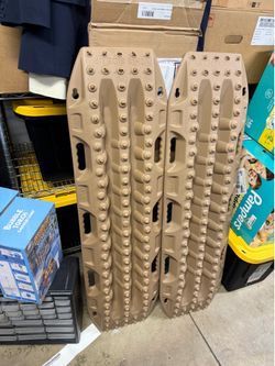 Maxtrax MKII Recovery Board - Desert Tan