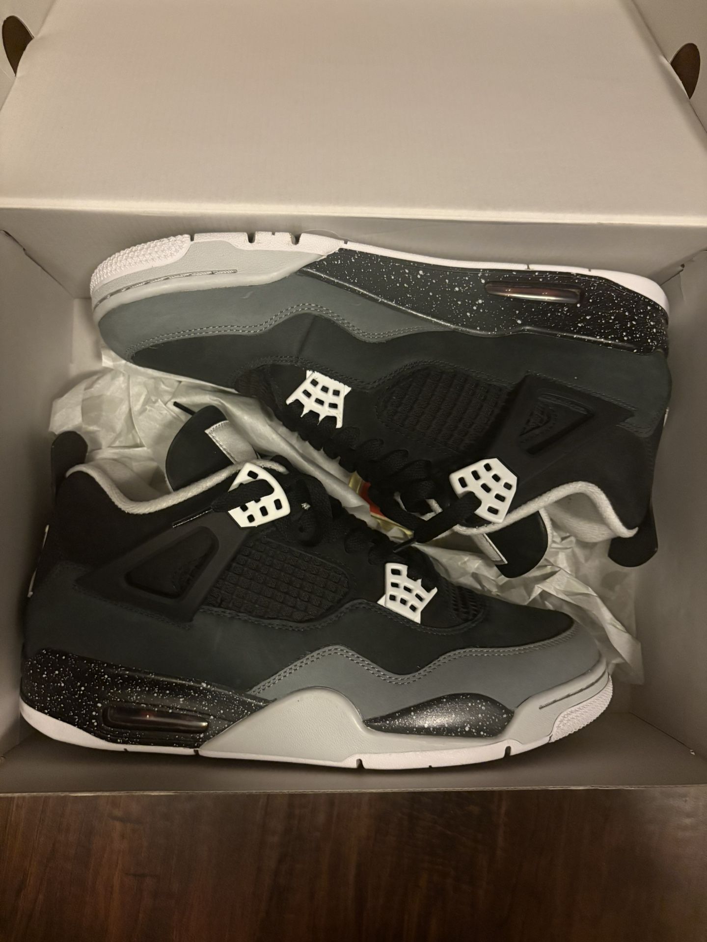 Jordan 4