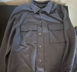 Large h and m shirt