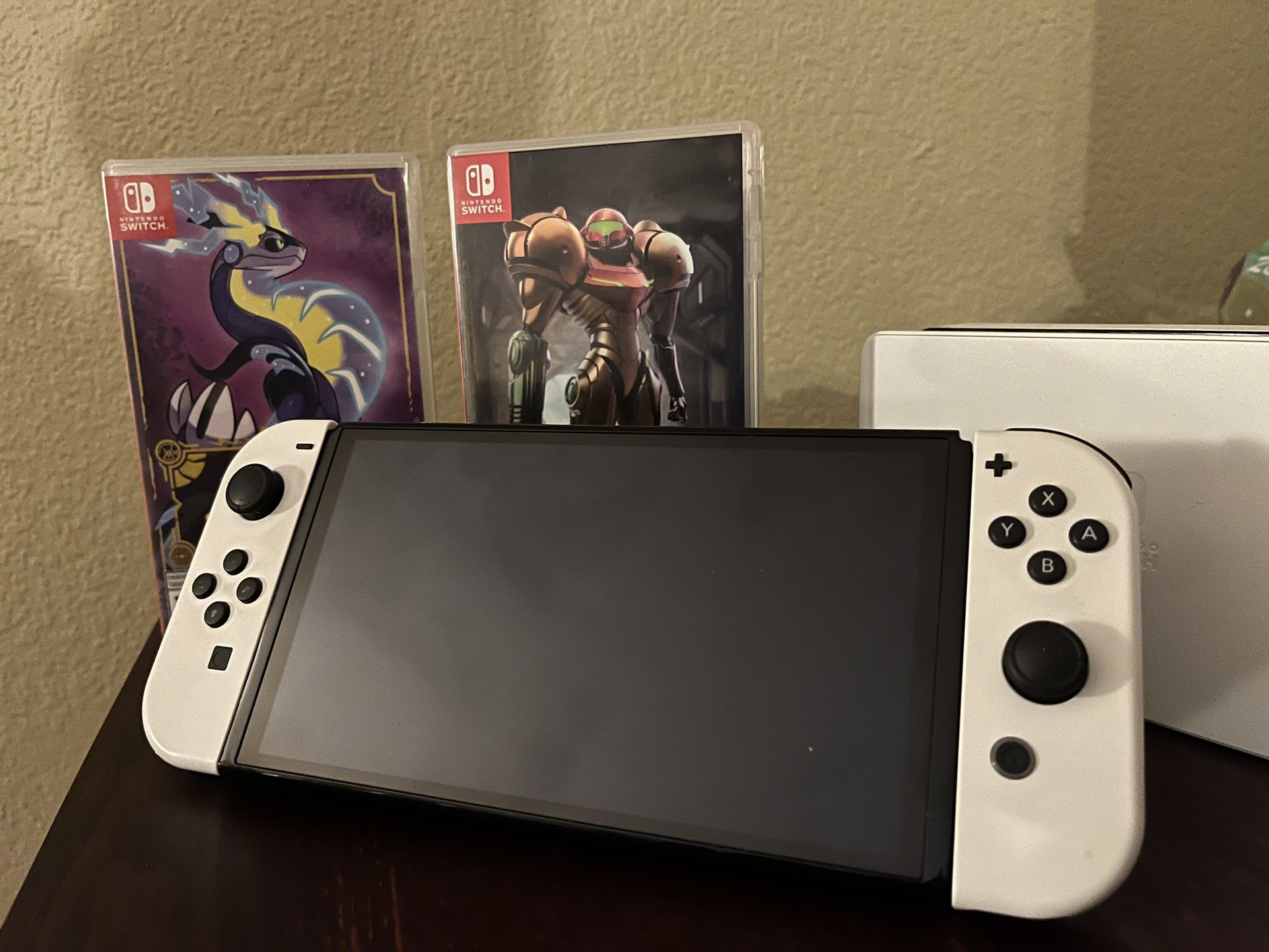 Nintendo Switch OLED + Games