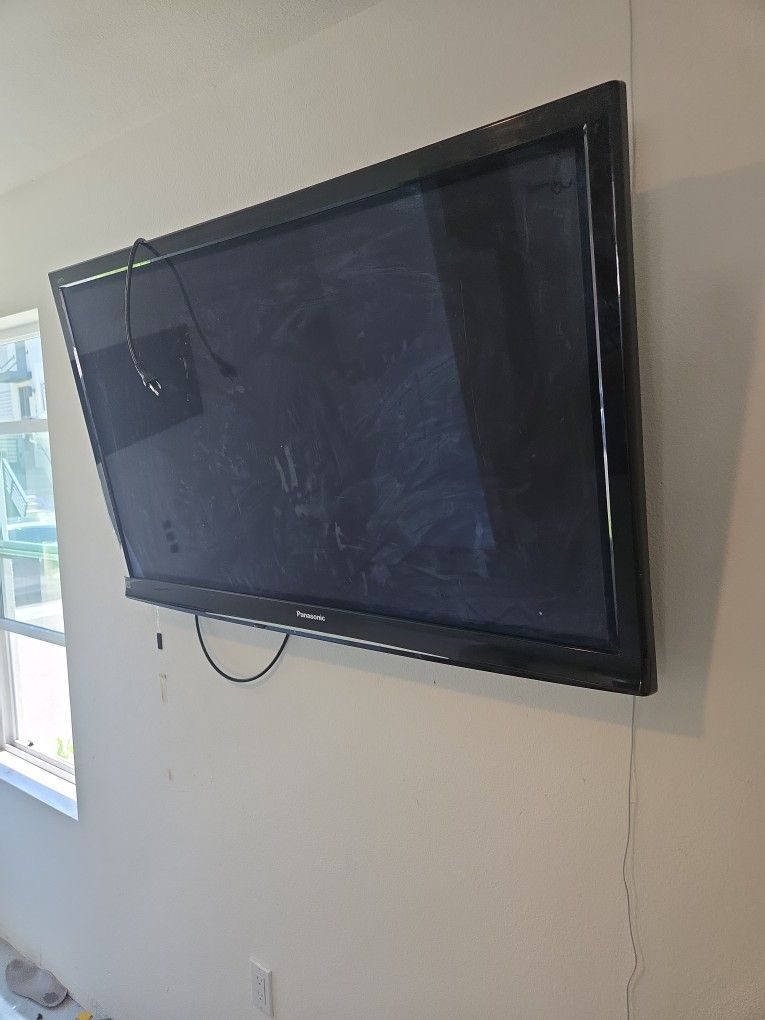 Flat TV