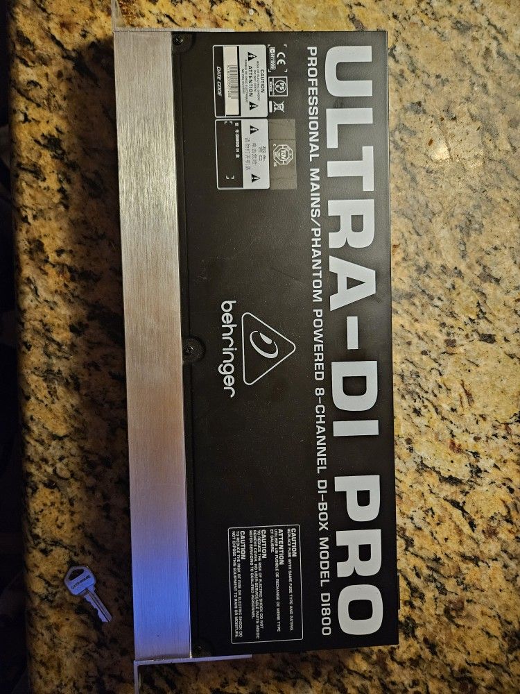Behringer Phantom Power DI box