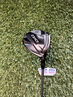 TaylorMade Qi10 5-Wood 18 Loft Regular RH