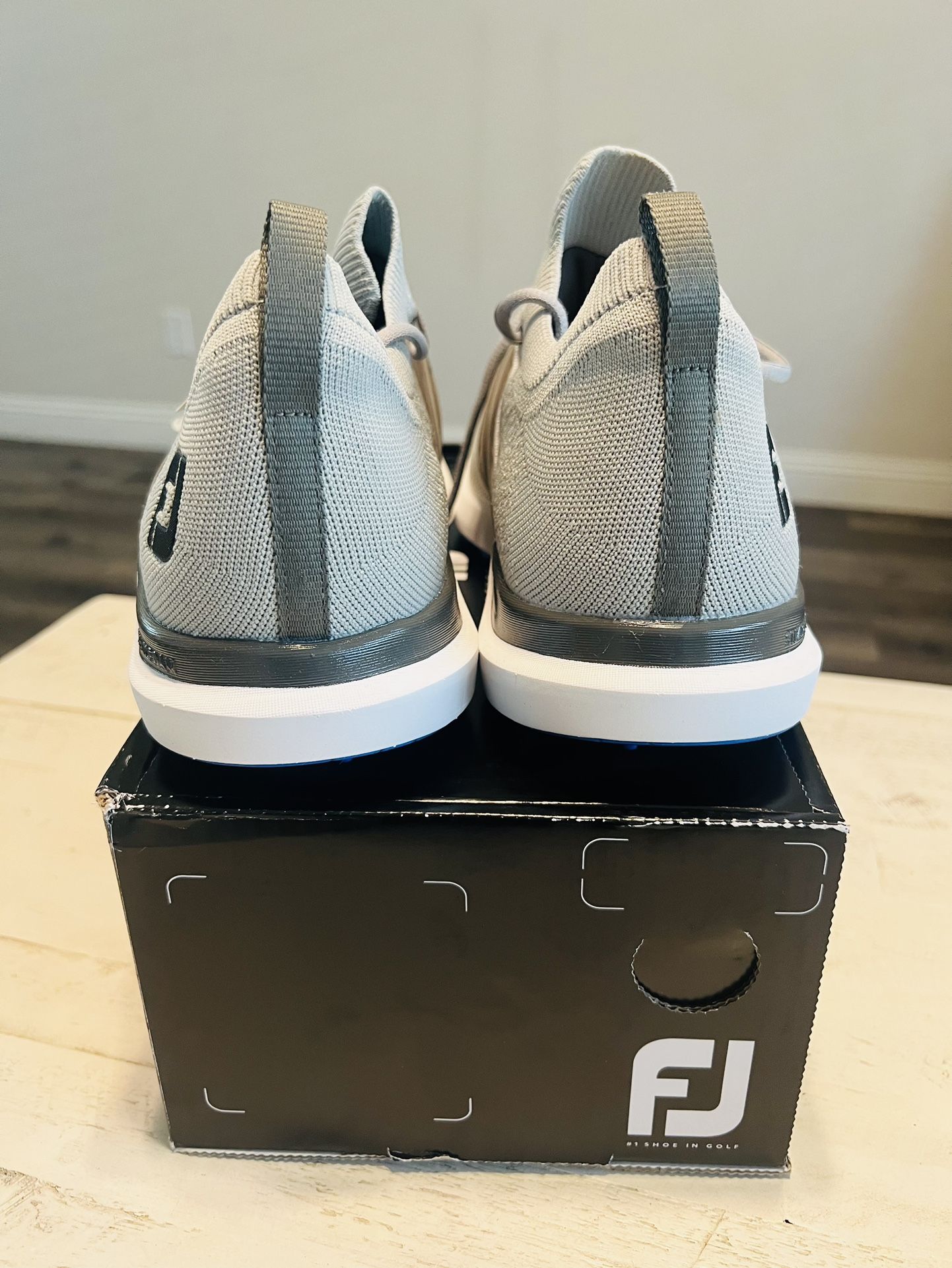 FootJoy HyperFlex Mens Size 11 Golf Shoes Soft Spike Cleats Gray Knit 51080 FootJoy Hyperflex Golf Shoes 51081 | Mercari main image 3
