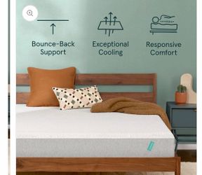 Nice king size Tuft and Needle mattress