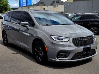 2022 Chrysler Pacifica Hybrid