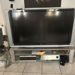 Sony KDS-R50XBR1 Rear-Projection HDTV with DAV-LF1 