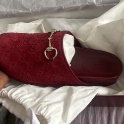 Brand New Gucci Slides 