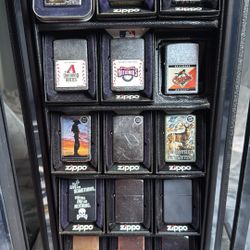 Zippo Rotating Display Case With Lights And Lighters