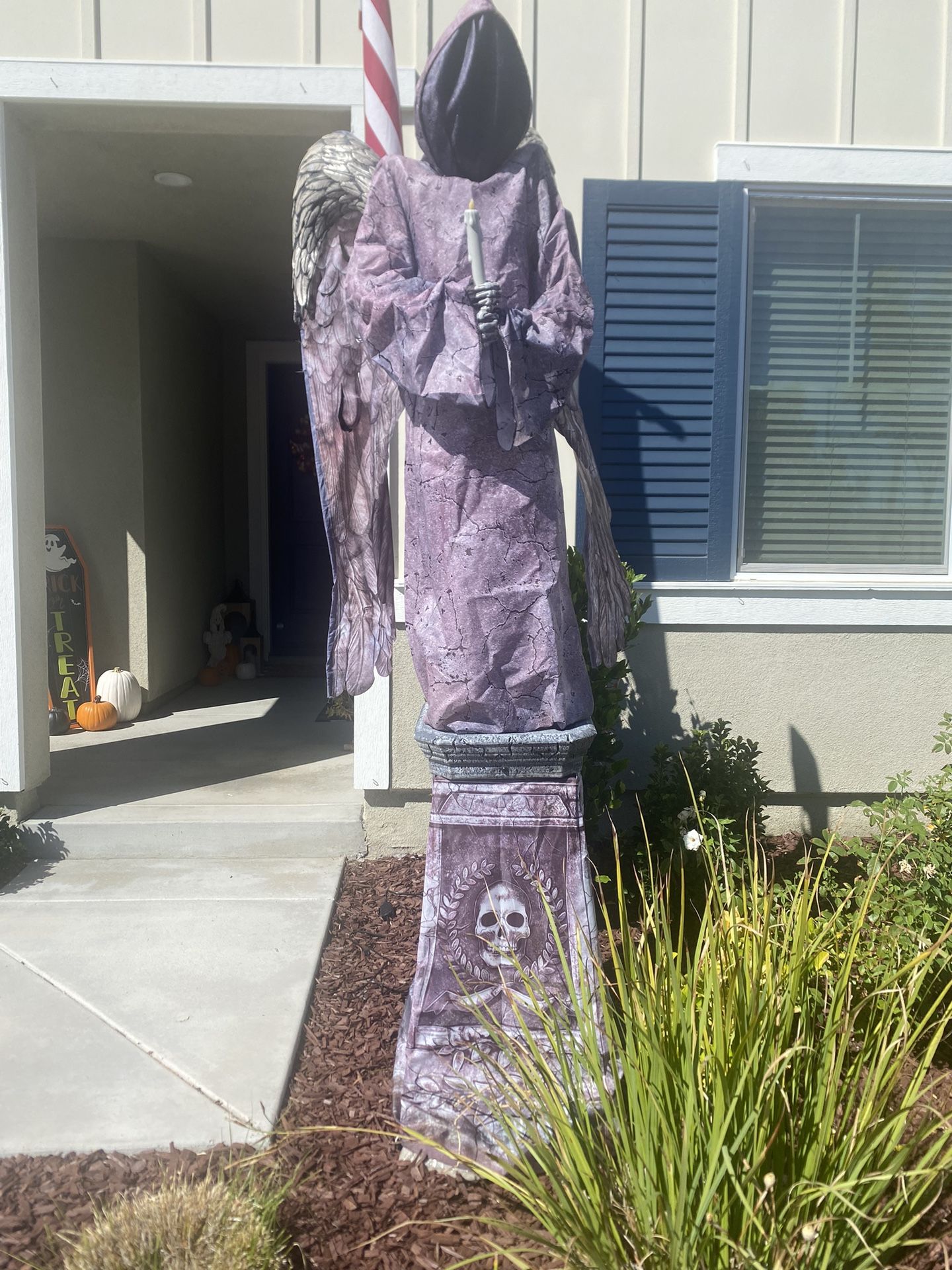 Cemetery Angel Lowes Halloween