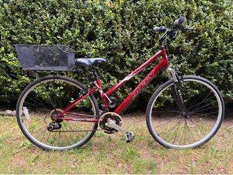 Huffy Savannah Women’s Road Bike