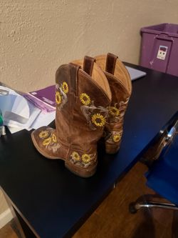 Girls Shyanne boots