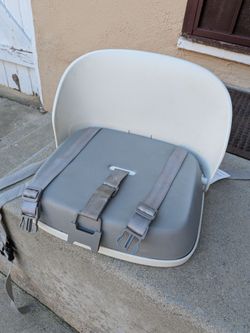 OXO Tot Perch portable booster seat in gray