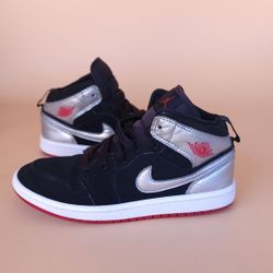 Jordan 1 Mid Johnny Kilroy Size 2Y