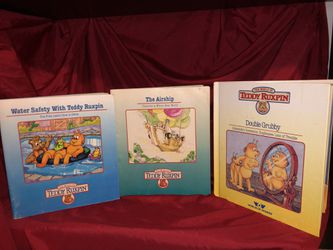 Vintage Teddy Ruxpin book lot ! Water safety book, the airship, double grubby ! Teddy Bear Teddy Ruxpin books! 1980’s