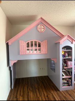 Amberly Dollhouse Bed