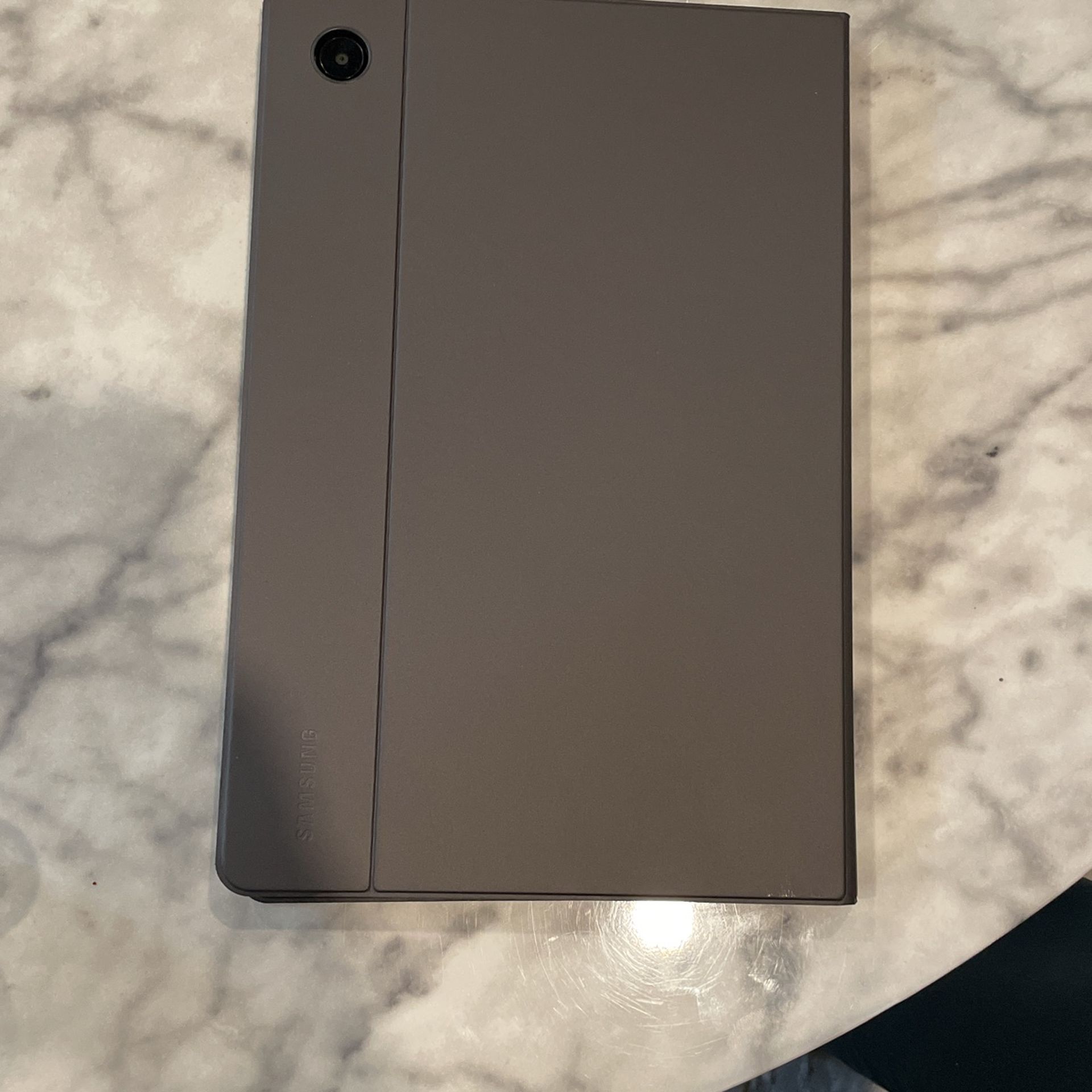 Like New Samsung Tablet A8 64gb