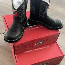 Justin Cowboy Boots Women Size 9 Black Leather NEW