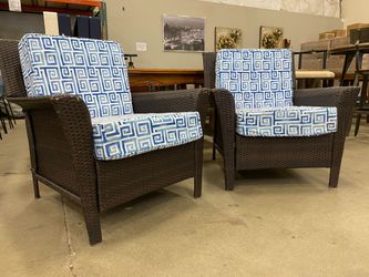 Rattan Patio Chairs with Spiral Pattern Cushions (Set of 2)