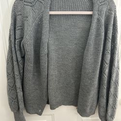 Women's gray cardigan medium 