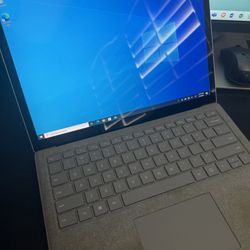 Microsoft Surface Laptop I7, 16Gb Mem, 500Gb SSd