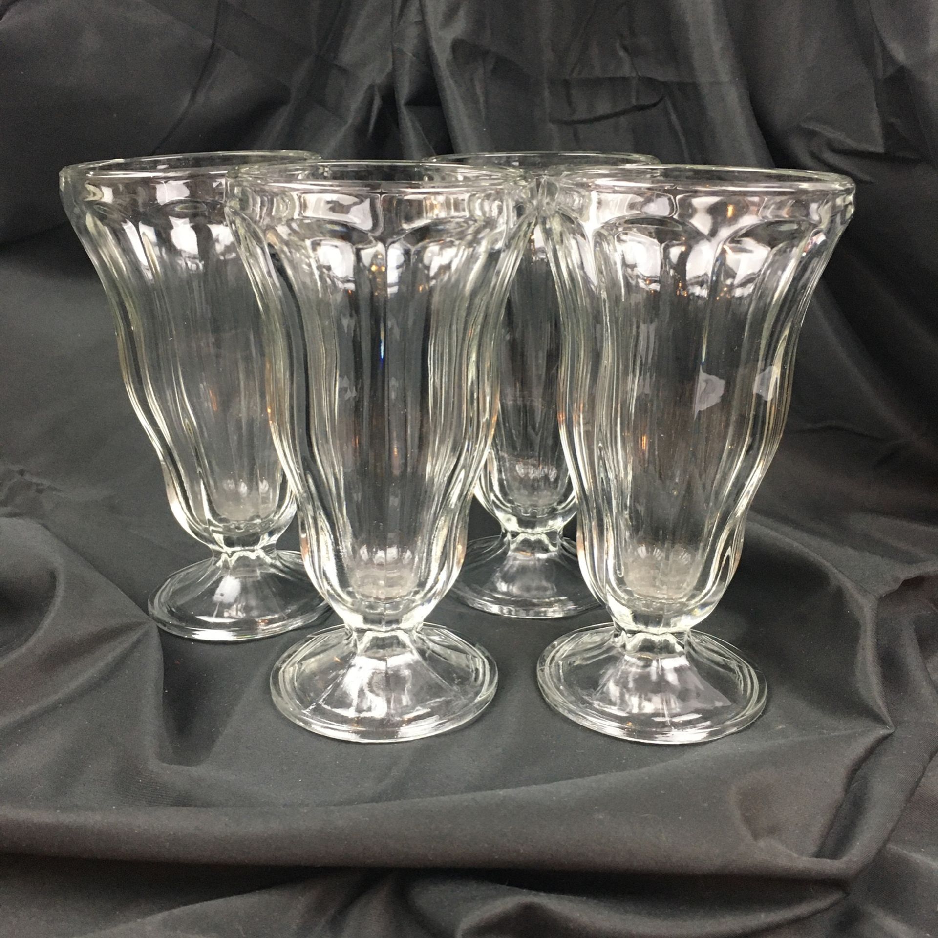 Fountain Shop Milkshake Glasses Set Of 4 Old Fashioned 7” Malt Smoothie Soda