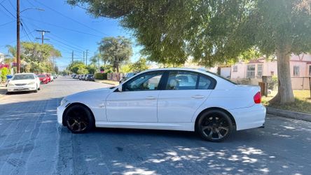 2011 BMW 328