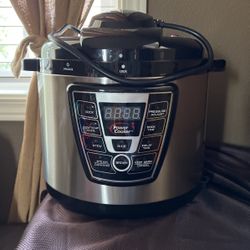 Pressure Cooker. 