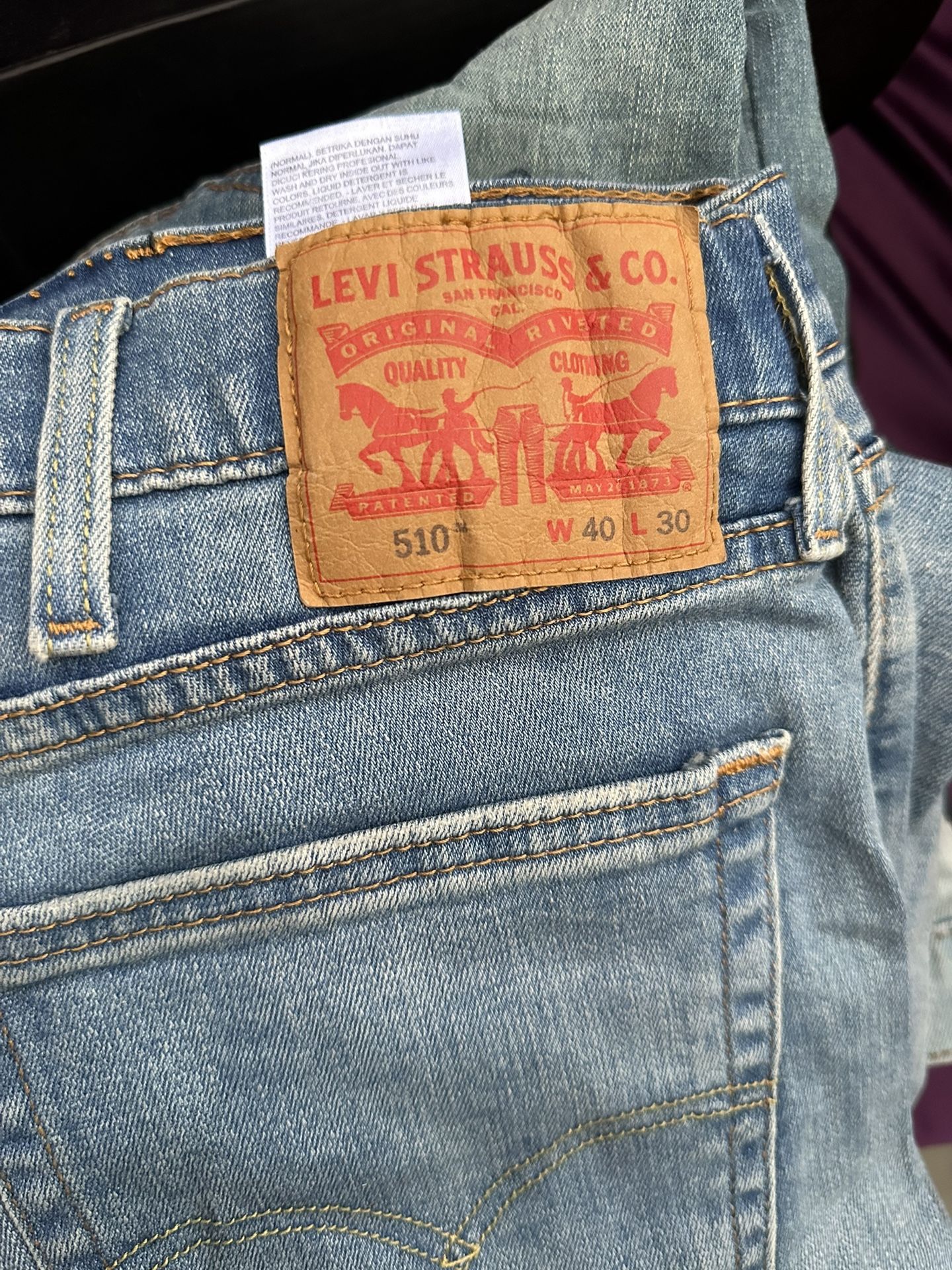 Levi’s 510 Blue Jeans Rips 40x30