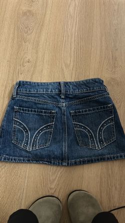 Low rise dark wash denim skirt