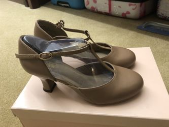Bloch Ball Room Dance Shoes For Girls Size 7