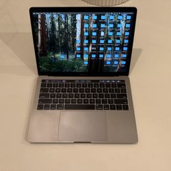 MacBook Pro 13 Inch 2019