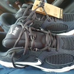 Nike shoes 