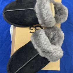 Women’s Ugg Slides