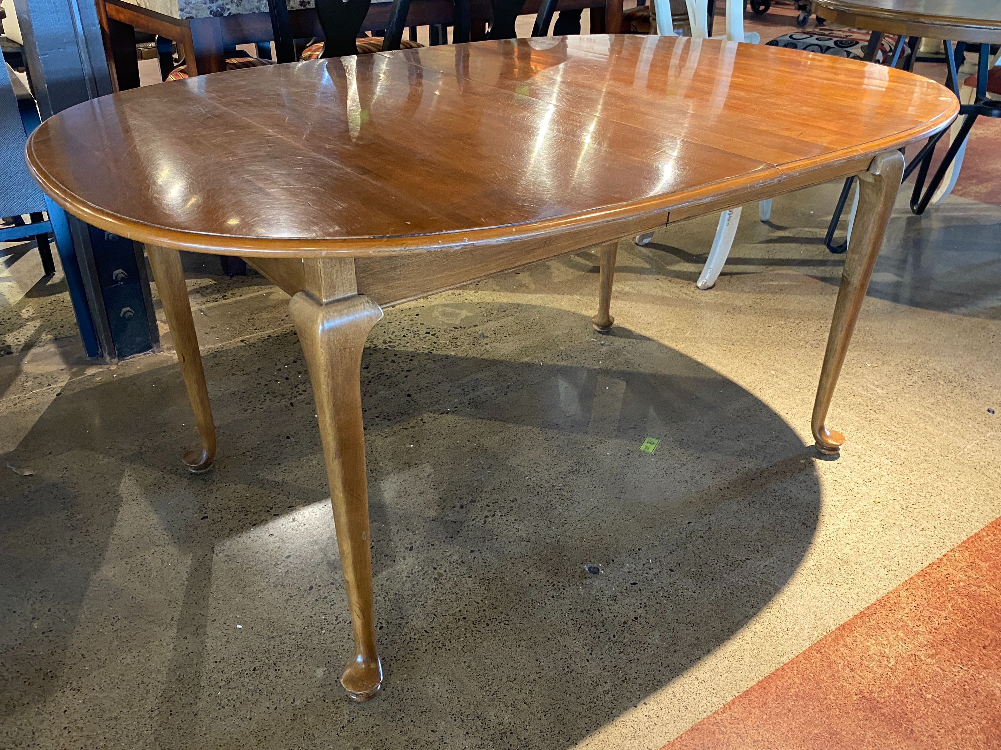 Classic Oval Dining Table w/ Cabriole Legs