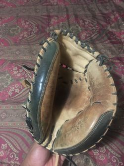 Catcher glove all star . Used wear