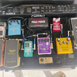 Powered Pedal Board +VooDoo Lab 2