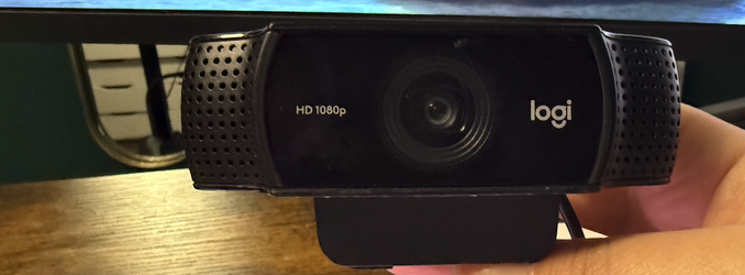 Logi HD 1080p Meeting Zoom External Computer Camera Built in Speakers and Microphone