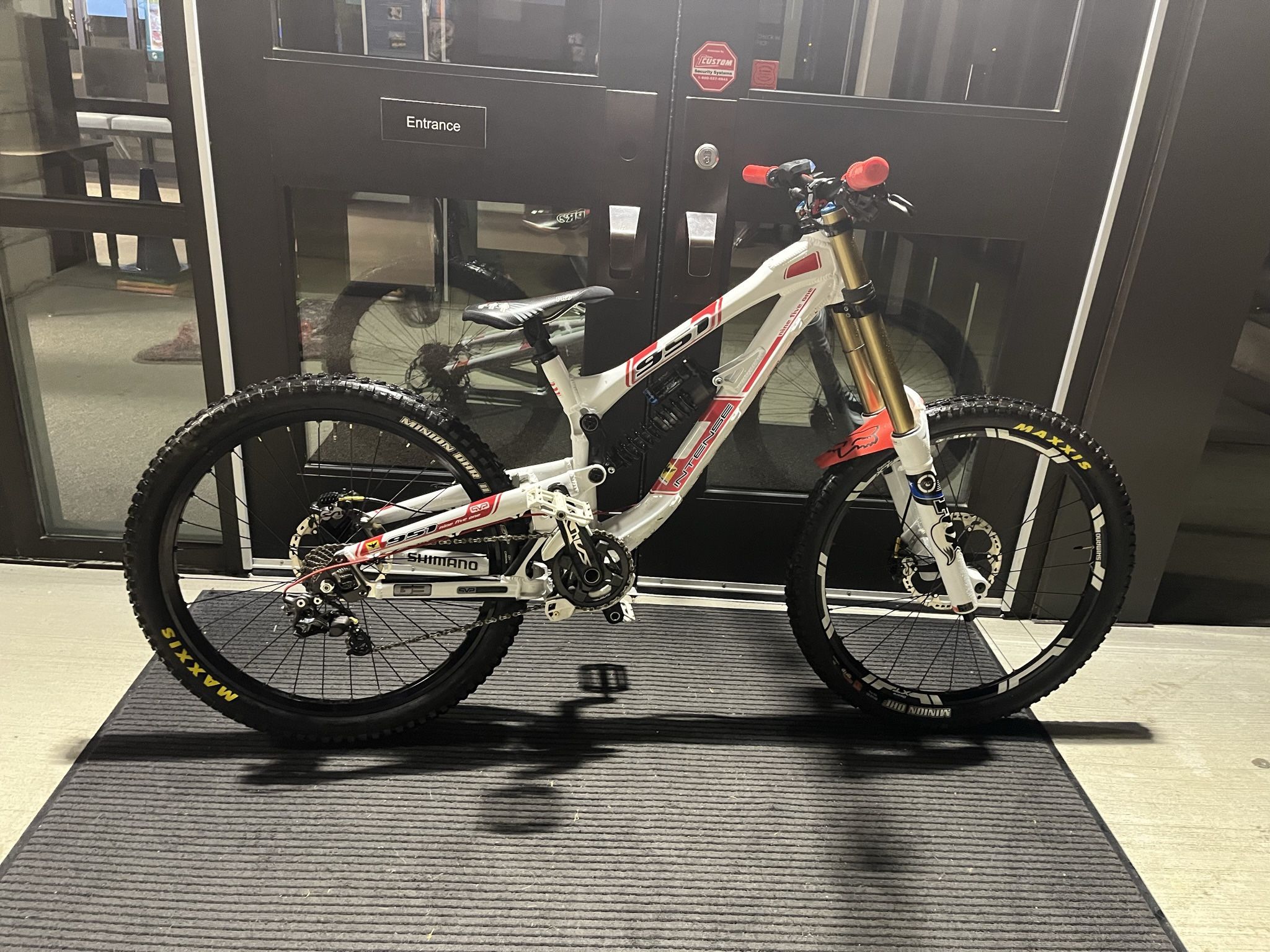 Intence 951 Downhill Bike