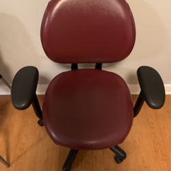 Roller Desk Chair