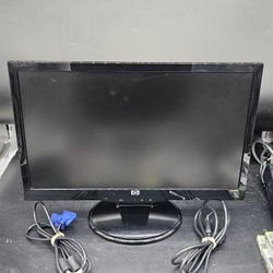 HP S2031 20" LCD Computer Monitor + Stand With VGA & Power Cables