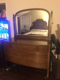 1900’s Vintage dresser