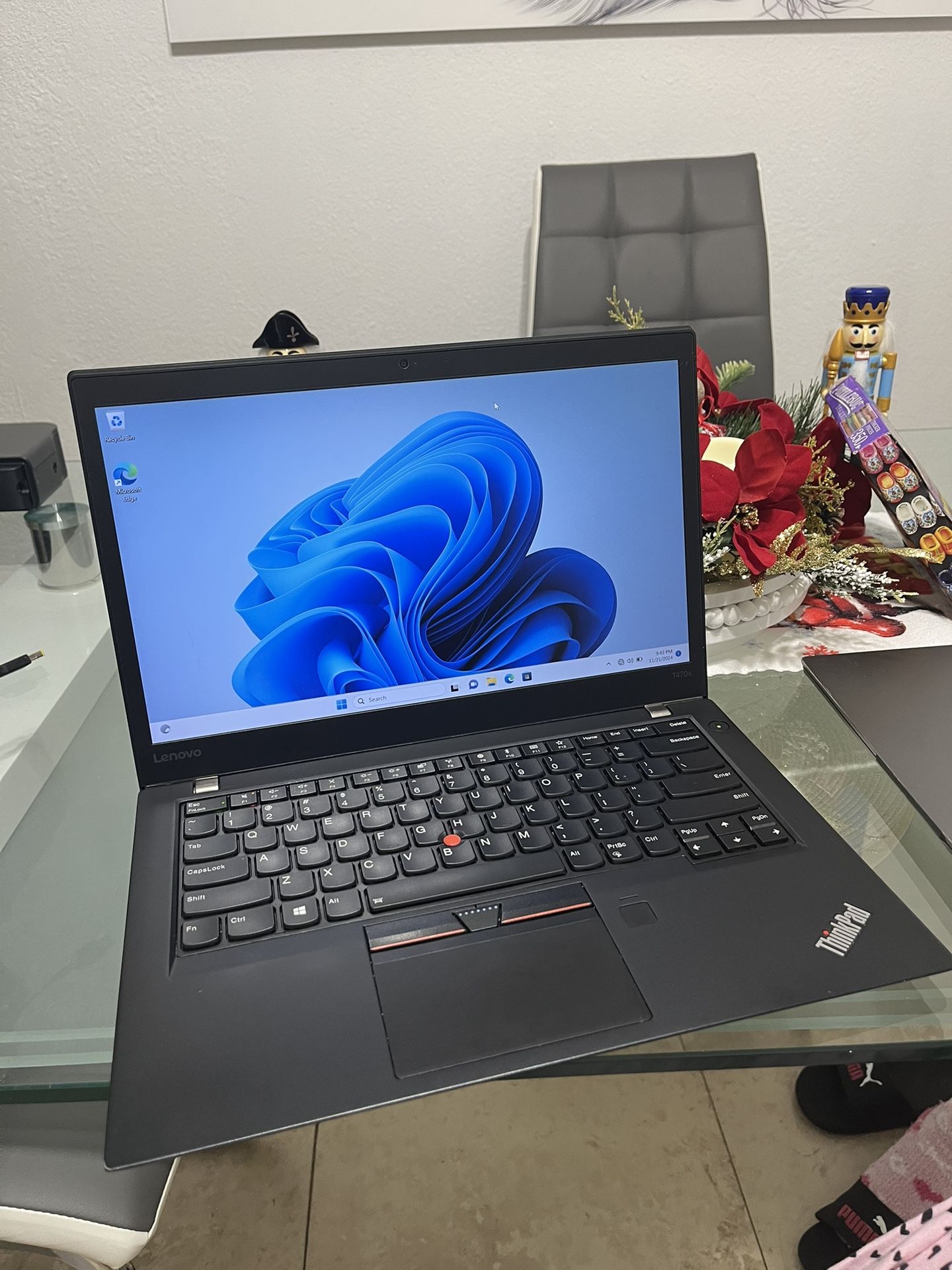 Se Vende Laptop Core I5 7th, 12gb Ram