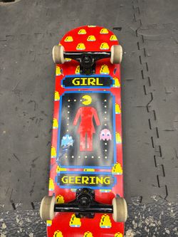 pacman skateboard