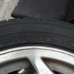 Rines De Mazda R 7 Con Gomas No Muy Buenas  Rines En Buen Estado Nesesitan Linpiesa#16"