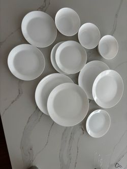 White Dinnerware Set - 4 Large Plates, 5 Small Plates, 3 Bowls